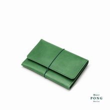 Load image into Gallery viewer, Mitte Collection - Travel Passport Leather Wallet