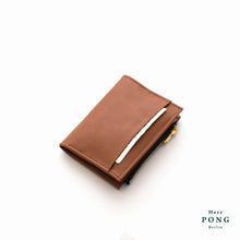 Load image into Gallery viewer, Calf Leather Coin/Card Wallet (S) in Gift Box