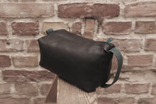 Load image into Gallery viewer, Jay P. Collection –  Wash Bag