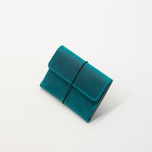 Load image into Gallery viewer, Mitte Collection - Leather Card Coin Wallet