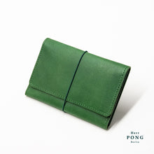 Load image into Gallery viewer, Mitte Collection - Travel Passport Leather Wallet