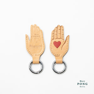 Herr PONG Berlin for Fragonard - "le coeur sur la main" Keychain (To have the heart on the hand)