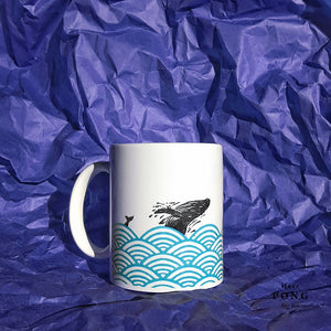 Wale im Ozean Kaffeebecher