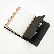 Laden Sie das Bild in den Galerie-Viewer, Leather Notebook Cover Black + 2-pack of the original Berlin Notebook gift set