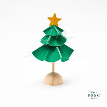 Laden Sie das Bild in den Galerie-Viewer, Weihnachtsbaum aus Leder mit Smiley-Stern