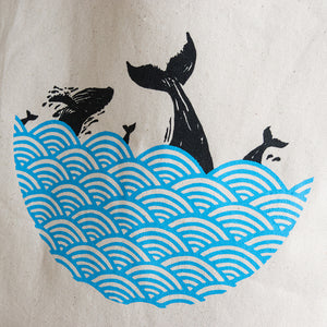 Wale im Ozean Einkaufstasche aus Bio-Baumwolle
